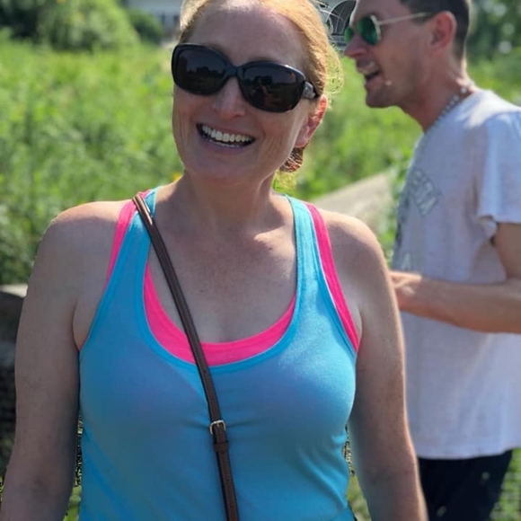 Meet the Posher Other - Meet your Posher, Jennifer